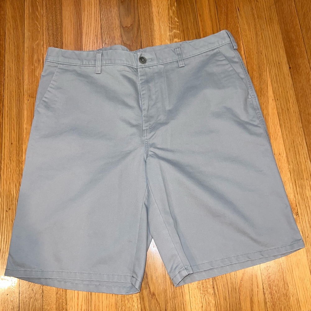 Haggar Light Gray Flat Front Shorts